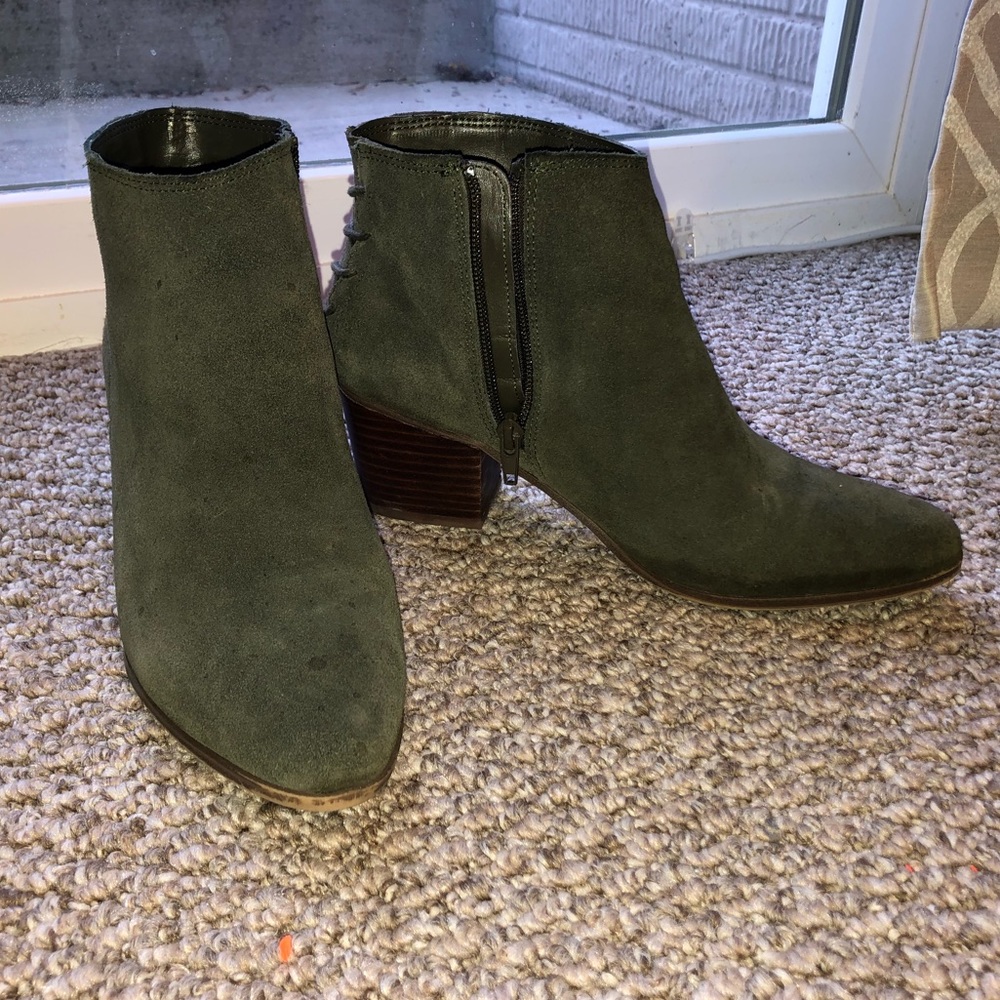 Olive green booties. Size 8.